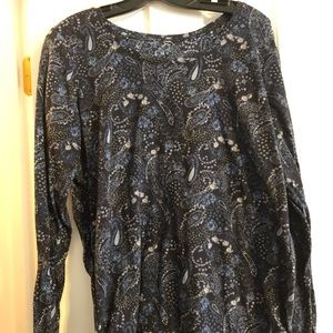 Navy patterned long-sleeve shirt